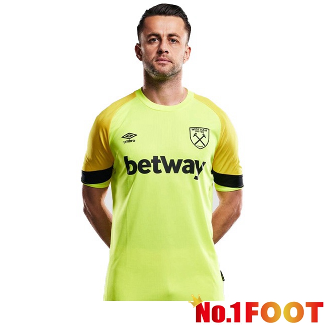 West Ham Football Jersey Goalkeeper Yellow 2023/2024